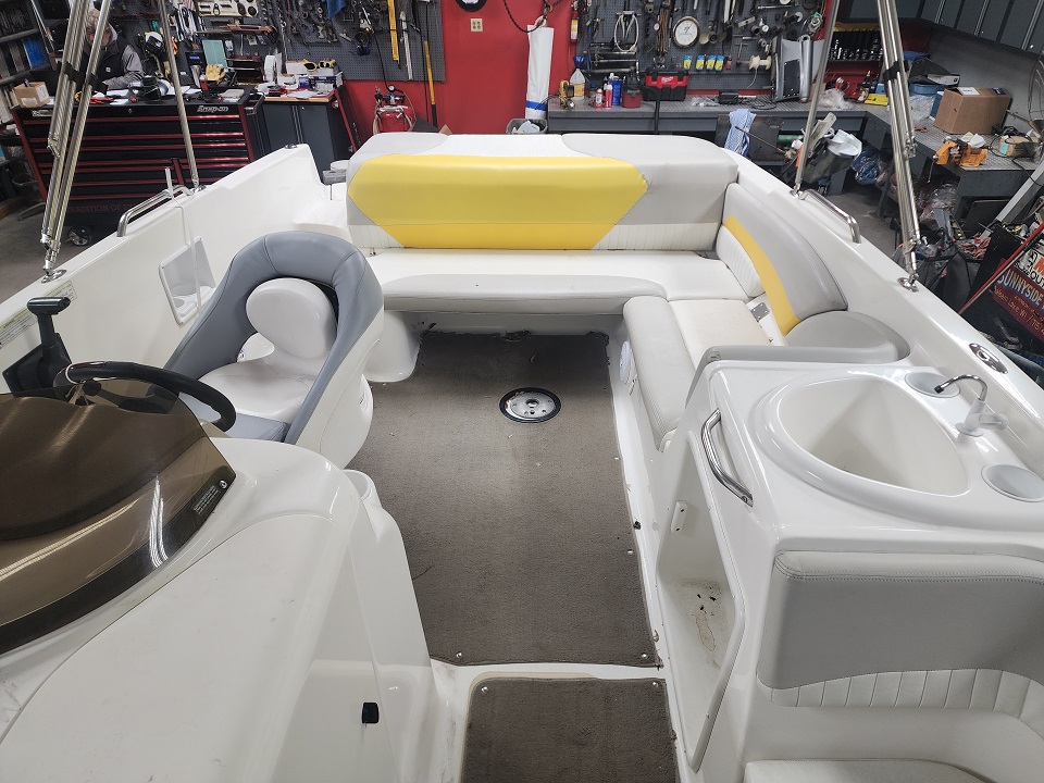 2005 Glastron DS215 - Photo 5